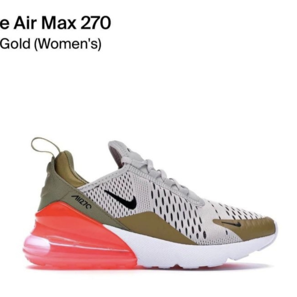 Women's Nike Air Max 270 - size 10